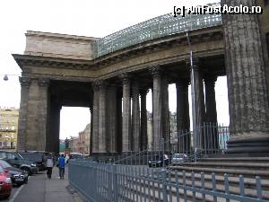 [P41] Catedrala Doamna Noastră din Kazan » foto by Michi
 - 
<span class="allrVoted glyphicon glyphicon-heart hidden" id="av407335"></span>
<a class="m-l-10 hidden" id="sv407335" onclick="voting_Foto_DelVot(,407335,4057)" role="button">șterge vot <span class="glyphicon glyphicon-remove"></span></a>
<a id="v9407335" class=" c-red"  onclick="voting_Foto_SetVot(407335)" role="button"><span class="glyphicon glyphicon-heart-empty"></span> <b>LIKE</b> = Votează poza</a> <img class="hidden"  id="f407335W9" src="/imagini/loader.gif" border="0" /><span class="AjErrMes hidden" id="e407335ErM"></span>