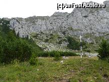 [P24] singura portiune mai solicitanta a traseului a fost printre stancile din stanga » foto by florentin_dobre
 - 
<span class="allrVoted glyphicon glyphicon-heart hidden" id="av462552"></span>
<a class="m-l-10 hidden" id="sv462552" onclick="voting_Foto_DelVot(,462552,4076)" role="button">șterge vot <span class="glyphicon glyphicon-remove"></span></a>
<a id="v9462552" class=" c-red"  onclick="voting_Foto_SetVot(462552)" role="button"><span class="glyphicon glyphicon-heart-empty"></span> <b>LIKE</b> = Votează poza</a> <img class="hidden"  id="f462552W9" src="/imagini/loader.gif" border="0" /><span class="AjErrMes hidden" id="e462552ErM"></span>