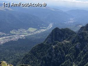 [P27] Valea Prahovei » foto by Dan&Ema
 - 
<span class="allrVoted glyphicon glyphicon-heart hidden" id="av999424"></span>
<a class="m-l-10 hidden" id="sv999424" onclick="voting_Foto_DelVot(,999424,4076)" role="button">șterge vot <span class="glyphicon glyphicon-remove"></span></a>
<a id="v9999424" class=" c-red"  onclick="voting_Foto_SetVot(999424)" role="button"><span class="glyphicon glyphicon-heart-empty"></span> <b>LIKE</b> = Votează poza</a> <img class="hidden"  id="f999424W9" src="/imagini/loader.gif" border="0" /><span class="AjErrMes hidden" id="e999424ErM"></span>