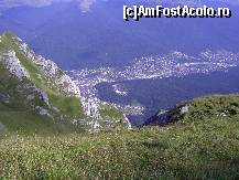 [P16] Undeva, acolo jos, ne aşteaptă Benji, căţelul de la 'Casa Ticino' din Predeal » foto by krondia*
 - 
<span class="allrVoted glyphicon glyphicon-heart hidden" id="av123296"></span>
<a class="m-l-10 hidden" id="sv123296" onclick="voting_Foto_DelVot(,123296,4076)" role="button">șterge vot <span class="glyphicon glyphicon-remove"></span></a>
<a id="v9123296" class=" c-red"  onclick="voting_Foto_SetVot(123296)" role="button"><span class="glyphicon glyphicon-heart-empty"></span> <b>LIKE</b> = Votează poza</a> <img class="hidden"  id="f123296W9" src="/imagini/loader.gif" border="0" /><span class="AjErrMes hidden" id="e123296ErM"></span>