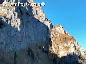 [P20] Brâul Portiței, partea care merge spre Portița Caraimanului » foto by Mika
 - 
<span class="allrVoted glyphicon glyphicon-heart hidden" id="av1205179"></span>
<a class="m-l-10 hidden" id="sv1205179" onclick="voting_Foto_DelVot(,1205179,4076)" role="button">șterge vot <span class="glyphicon glyphicon-remove"></span></a>
<a id="v91205179" class=" c-red"  onclick="voting_Foto_SetVot(1205179)" role="button"><span class="glyphicon glyphicon-heart-empty"></span> <b>LIKE</b> = Votează poza</a> <img class="hidden"  id="f1205179W9" src="/imagini/loader.gif" border="0" /><span class="AjErrMes hidden" id="e1205179ErM"></span>