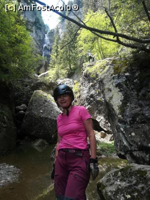 [P51] Inainte de Cascada de Sus » foto by Mika
 - 
<span class="allrVoted glyphicon glyphicon-heart hidden" id="av1167624"></span>
<a class="m-l-10 hidden" id="sv1167624" onclick="voting_Foto_DelVot(,1167624,4076)" role="button">șterge vot <span class="glyphicon glyphicon-remove"></span></a>
<a id="v91167624" class=" c-red"  onclick="voting_Foto_SetVot(1167624)" role="button"><span class="glyphicon glyphicon-heart-empty"></span> <b>LIKE</b> = Votează poza</a> <img class="hidden"  id="f1167624W9" src="/imagini/loader.gif" border="0" /><span class="AjErrMes hidden" id="e1167624ErM"></span>
