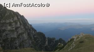 [P06] Apus de Soare din Muntii Bucegi la 2100 m » foto by Alexa_77
 - 
<span class="allrVoted glyphicon glyphicon-heart hidden" id="av796354"></span>
<a class="m-l-10 hidden" id="sv796354" onclick="voting_Foto_DelVot(,796354,4076)" role="button">șterge vot <span class="glyphicon glyphicon-remove"></span></a>
<a id="v9796354" class=" c-red"  onclick="voting_Foto_SetVot(796354)" role="button"><span class="glyphicon glyphicon-heart-empty"></span> <b>LIKE</b> = Votează poza</a> <img class="hidden"  id="f796354W9" src="/imagini/loader.gif" border="0" /><span class="AjErrMes hidden" id="e796354ErM"></span>