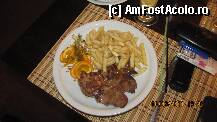 [P20] Restaurant Casa Cristian / ceafa cu cartofi prajiti » foto by celeste
 - 
<span class="allrVoted glyphicon glyphicon-heart hidden" id="av188473"></span>
<a class="m-l-10 hidden" id="sv188473" onclick="voting_Foto_DelVot(,188473,4083)" role="button">șterge vot <span class="glyphicon glyphicon-remove"></span></a>
<a id="v9188473" class=" c-red"  onclick="voting_Foto_SetVot(188473)" role="button"><span class="glyphicon glyphicon-heart-empty"></span> <b>LIKE</b> = Votează poza</a> <img class="hidden"  id="f188473W9" src="/imagini/loader.gif" border="0" /><span class="AjErrMes hidden" id="e188473ErM"></span>