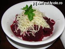 [P11] Celebra salata de sfecla rosie cu hrean » foto by dananecula*
 - 
<span class="allrVoted glyphicon glyphicon-heart hidden" id="av282509"></span>
<a class="m-l-10 hidden" id="sv282509" onclick="voting_Foto_DelVot(,282509,4083)" role="button">șterge vot <span class="glyphicon glyphicon-remove"></span></a>
<a id="v9282509" class=" c-red"  onclick="voting_Foto_SetVot(282509)" role="button"><span class="glyphicon glyphicon-heart-empty"></span> <b>LIKE</b> = Votează poza</a> <img class="hidden"  id="f282509W9" src="/imagini/loader.gif" border="0" /><span class="AjErrMes hidden" id="e282509ErM"></span>