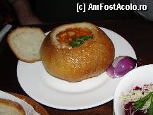 [P09] Ciorba de fasole servita in pita » foto by dananecula*
 - 
<span class="allrVoted glyphicon glyphicon-heart hidden" id="av282507"></span>
<a class="m-l-10 hidden" id="sv282507" onclick="voting_Foto_DelVot(,282507,4083)" role="button">șterge vot <span class="glyphicon glyphicon-remove"></span></a>
<a id="v9282507" class=" c-red"  onclick="voting_Foto_SetVot(282507)" role="button"><span class="glyphicon glyphicon-heart-empty"></span> <b>LIKE</b> = Votează poza</a> <img class="hidden"  id="f282507W9" src="/imagini/loader.gif" border="0" /><span class="AjErrMes hidden" id="e282507ErM"></span>