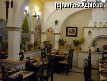 [P18] Restaurantul Balcic - una dintre sali, cea din dreapta, frumos amenajata » foto by magdalena
 - 
<span class="allrVoted glyphicon glyphicon-heart hidden" id="av249499"></span>
<a class="m-l-10 hidden" id="sv249499" onclick="voting_Foto_DelVot(,249499,4083)" role="button">șterge vot <span class="glyphicon glyphicon-remove"></span></a>
<a id="v9249499" class=" c-red"  onclick="voting_Foto_SetVot(249499)" role="button"><span class="glyphicon glyphicon-heart-empty"></span> <b>LIKE</b> = Votează poza</a> <img class="hidden"  id="f249499W9" src="/imagini/loader.gif" border="0" /><span class="AjErrMes hidden" id="e249499ErM"></span>