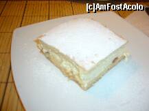 [P06] Pub-ul P.P.59 - gustoasa placinta cu branza » foto by magdalena
 - 
<span class="allrVoted glyphicon glyphicon-heart hidden" id="av269240"></span>
<a class="m-l-10 hidden" id="sv269240" onclick="voting_Foto_DelVot(,269240,4083)" role="button">șterge vot <span class="glyphicon glyphicon-remove"></span></a>
<a id="v9269240" class=" c-red"  onclick="voting_Foto_SetVot(269240)" role="button"><span class="glyphicon glyphicon-heart-empty"></span> <b>LIKE</b> = Votează poza</a> <img class="hidden"  id="f269240W9" src="/imagini/loader.gif" border="0" /><span class="AjErrMes hidden" id="e269240ErM"></span>