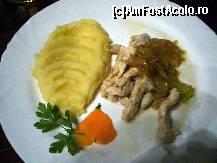 [P07] Restaurantul Caru' cu bere, Meniul Armurierilor » foto by magdalena
 - 
<span class="allrVoted glyphicon glyphicon-heart hidden" id="av274044"></span>
<a class="m-l-10 hidden" id="sv274044" onclick="voting_Foto_DelVot(,274044,4083)" role="button">șterge vot <span class="glyphicon glyphicon-remove"></span></a>
<a id="v9274044" class=" c-red"  onclick="voting_Foto_SetVot(274044)" role="button"><span class="glyphicon glyphicon-heart-empty"></span> <b>LIKE</b> = Votează poza</a> <img class="hidden"  id="f274044W9" src="/imagini/loader.gif" border="0" /><span class="AjErrMes hidden" id="e274044ErM"></span>