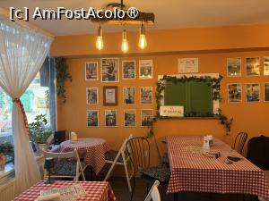 [P36] Cannoleria Decebal - interior » foto by nicole33
 - 
<span class="allrVoted glyphicon glyphicon-heart hidden" id="av1546502"></span>
<a class="m-l-10 hidden" id="sv1546502" onclick="voting_Foto_DelVot(,1546502,4083)" role="button">șterge vot <span class="glyphicon glyphicon-remove"></span></a>
<a id="v91546502" class=" c-red"  onclick="voting_Foto_SetVot(1546502)" role="button"><span class="glyphicon glyphicon-heart-empty"></span> <b>LIKE</b> = Votează poza</a> <img class="hidden"  id="f1546502W9" src="/imagini/loader.gif" border="0" /><span class="AjErrMes hidden" id="e1546502ErM"></span>