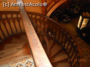 [P11] Caru' cu Bere - Capătul scării în spirală.  » foto by iulianic
 - 
<span class="allrVoted glyphicon glyphicon-heart hidden" id="av807224"></span>
<a class="m-l-10 hidden" id="sv807224" onclick="voting_Foto_DelVot(,807224,4083)" role="button">șterge vot <span class="glyphicon glyphicon-remove"></span></a>
<a id="v9807224" class=" c-red"  onclick="voting_Foto_SetVot(807224)" role="button"><span class="glyphicon glyphicon-heart-empty"></span> <b>LIKE</b> = Votează poza</a> <img class="hidden"  id="f807224W9" src="/imagini/loader.gif" border="0" /><span class="AjErrMes hidden" id="e807224ErM"></span>