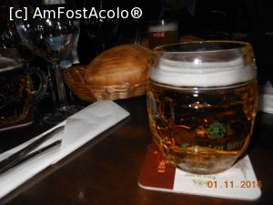 [P21] Caru' cu Bere - Berea casei și pâinea de casă.  » foto by iulianic
 - 
<span class="allrVoted glyphicon glyphicon-heart hidden" id="av807234"></span>
<a class="m-l-10 hidden" id="sv807234" onclick="voting_Foto_DelVot(,807234,4083)" role="button">șterge vot <span class="glyphicon glyphicon-remove"></span></a>
<a id="v9807234" class=" c-red"  onclick="voting_Foto_SetVot(807234)" role="button"><span class="glyphicon glyphicon-heart-empty"></span> <b>LIKE</b> = Votează poza</a> <img class="hidden"  id="f807234W9" src="/imagini/loader.gif" border="0" /><span class="AjErrMes hidden" id="e807234ErM"></span>