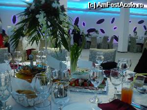 [P04] vedere de ansamblu a salonului » foto by bobyrodin
 - 
<span class="allrVoted glyphicon glyphicon-heart hidden" id="av506623"></span>
<a class="m-l-10 hidden" id="sv506623" onclick="voting_Foto_DelVot(,506623,4083)" role="button">șterge vot <span class="glyphicon glyphicon-remove"></span></a>
<a id="v9506623" class=" c-red"  onclick="voting_Foto_SetVot(506623)" role="button"><span class="glyphicon glyphicon-heart-empty"></span> <b>LIKE</b> = Votează poza</a> <img class="hidden"  id="f506623W9" src="/imagini/loader.gif" border="0" /><span class="AjErrMes hidden" id="e506623ErM"></span>