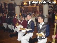 [P10] Locanta Jaristea - ospatarii prezinta mesenilor bucatele » foto by Diaura*
 - 
<span class="allrVoted glyphicon glyphicon-heart hidden" id="av36784"></span>
<a class="m-l-10 hidden" id="sv36784" onclick="voting_Foto_DelVot(,36784,4083)" role="button">șterge vot <span class="glyphicon glyphicon-remove"></span></a>
<a id="v936784" class=" c-red"  onclick="voting_Foto_SetVot(36784)" role="button"><span class="glyphicon glyphicon-heart-empty"></span> <b>LIKE</b> = Votează poza</a> <img class="hidden"  id="f36784W9" src="/imagini/loader.gif" border="0" /><span class="AjErrMes hidden" id="e36784ErM"></span>