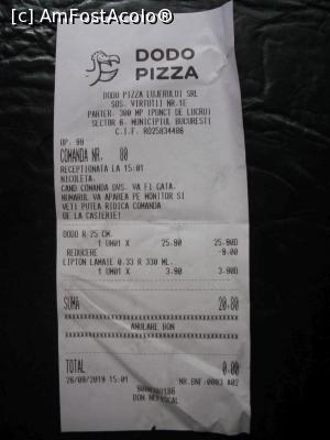[P12] 17 lei pizza + 3 lei sucul... Platit cu cardul. Fara tips! N-am simtit nevoia!  » foto by Zoazore
 - 
<span class="allrVoted glyphicon glyphicon-heart hidden" id="av1129698"></span>
<a class="m-l-10 hidden" id="sv1129698" onclick="voting_Foto_DelVot(,1129698,4083)" role="button">șterge vot <span class="glyphicon glyphicon-remove"></span></a>
<a id="v91129698" class=" c-red"  onclick="voting_Foto_SetVot(1129698)" role="button"><span class="glyphicon glyphicon-heart-empty"></span> <b>LIKE</b> = Votează poza</a> <img class="hidden"  id="f1129698W9" src="/imagini/loader.gif" border="0" /><span class="AjErrMes hidden" id="e1129698ErM"></span>