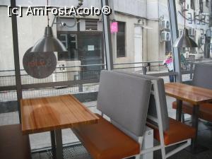 [P06] Din interior. Se vede salonul de coafura din hotelul SIR.  » foto by Zoazore
 - 
<span class="allrVoted glyphicon glyphicon-heart hidden" id="av1129692"></span>
<a class="m-l-10 hidden" id="sv1129692" onclick="voting_Foto_DelVot(,1129692,4083)" role="button">șterge vot <span class="glyphicon glyphicon-remove"></span></a>
<a id="v91129692" class=" c-red"  onclick="voting_Foto_SetVot(1129692)" role="button"><span class="glyphicon glyphicon-heart-empty"></span> <b>LIKE</b> = Votează poza</a> <img class="hidden"  id="f1129692W9" src="/imagini/loader.gif" border="0" /><span class="AjErrMes hidden" id="e1129692ErM"></span>
