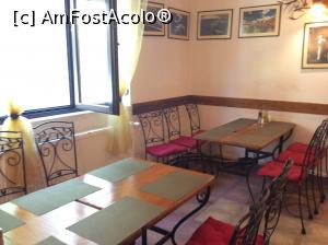 [P10] Restaurantul 'Casa'- detalii interior- camera alaturata celei in care eram noi.  » foto by mishu
 - 
<span class="allrVoted glyphicon glyphicon-heart hidden" id="av746751"></span>
<a class="m-l-10 hidden" id="sv746751" onclick="voting_Foto_DelVot(,746751,4083)" role="button">șterge vot <span class="glyphicon glyphicon-remove"></span></a>
<a id="v9746751" class=" c-red"  onclick="voting_Foto_SetVot(746751)" role="button"><span class="glyphicon glyphicon-heart-empty"></span> <b>LIKE</b> = Votează poza</a> <img class="hidden"  id="f746751W9" src="/imagini/loader.gif" border="0" /><span class="AjErrMes hidden" id="e746751ErM"></span>