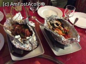 [P14] Restaurant Chong Qing - alte placi incinse, vita si calamar » foto by mishu
 - 
<span class="allrVoted glyphicon glyphicon-heart hidden" id="av806943"></span>
<a class="m-l-10 hidden" id="sv806943" onclick="voting_Foto_DelVot(,806943,4083)" role="button">șterge vot <span class="glyphicon glyphicon-remove"></span></a>
<a id="v9806943" class=" c-red"  onclick="voting_Foto_SetVot(806943)" role="button"><span class="glyphicon glyphicon-heart-empty"></span> <b>LIKE</b> = Votează poza</a> <img class="hidden"  id="f806943W9" src="/imagini/loader.gif" border="0" /><span class="AjErrMes hidden" id="e806943ErM"></span>