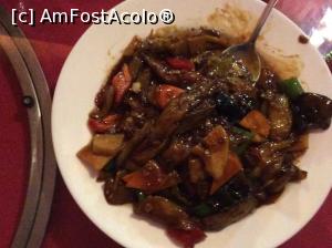 [P15] Restaurant Chong Qing - vinete prajite cu usturoi (delicios)  » foto by mishu
 - 
<span class="allrVoted glyphicon glyphicon-heart hidden" id="av806944"></span>
<a class="m-l-10 hidden" id="sv806944" onclick="voting_Foto_DelVot(,806944,4083)" role="button">șterge vot <span class="glyphicon glyphicon-remove"></span></a>
<a id="v9806944" class=" c-red"  onclick="voting_Foto_SetVot(806944)" role="button"><span class="glyphicon glyphicon-heart-empty"></span> <b>LIKE</b> = Votează poza</a> <img class="hidden"  id="f806944W9" src="/imagini/loader.gif" border="0" /><span class="AjErrMes hidden" id="e806944ErM"></span>