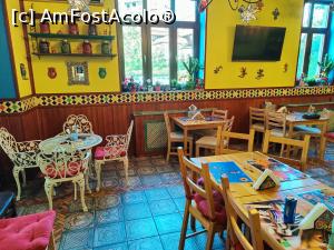 [P10] <strong>Taqueria El Torito - sala interioară</strong> » foto by creivean
 - 
<span class="allrVoted glyphicon glyphicon-heart hidden" id="av1305395"></span>
<a class="m-l-10 hidden" id="sv1305395" onclick="voting_Foto_DelVot(,1305395,4083)" role="button">șterge vot <span class="glyphicon glyphicon-remove"></span></a>
<a id="v91305395" class=" c-red"  onclick="voting_Foto_SetVot(1305395)" role="button"><span class="glyphicon glyphicon-heart-empty"></span> <b>LIKE</b> = Votează poza</a> <img class="hidden"  id="f1305395W9" src="/imagini/loader.gif" border="0" /><span class="AjErrMes hidden" id="e1305395ErM"></span>