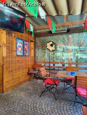 [P04] <strong>Taqueria El Torito - terasa</strong> » foto by creivean
 - 
<span class="allrVoted glyphicon glyphicon-heart hidden" id="av1305389"></span>
<a class="m-l-10 hidden" id="sv1305389" onclick="voting_Foto_DelVot(,1305389,4083)" role="button">șterge vot <span class="glyphicon glyphicon-remove"></span></a>
<a id="v91305389" class=" c-red"  onclick="voting_Foto_SetVot(1305389)" role="button"><span class="glyphicon glyphicon-heart-empty"></span> <b>LIKE</b> = Votează poza</a> <img class="hidden"  id="f1305389W9" src="/imagini/loader.gif" border="0" /><span class="AjErrMes hidden" id="e1305389ErM"></span>