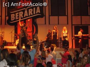 [P10] Berăria H - concert Smiley » foto by ANILU
 - 
<span class="allrVoted glyphicon glyphicon-heart hidden" id="av772532"></span>
<a class="m-l-10 hidden" id="sv772532" onclick="voting_Foto_DelVot(,772532,4083)" role="button">șterge vot <span class="glyphicon glyphicon-remove"></span></a>
<a id="v9772532" class=" c-red"  onclick="voting_Foto_SetVot(772532)" role="button"><span class="glyphicon glyphicon-heart-empty"></span> <b>LIKE</b> = Votează poza</a> <img class="hidden"  id="f772532W9" src="/imagini/loader.gif" border="0" /><span class="AjErrMes hidden" id="e772532ErM"></span>