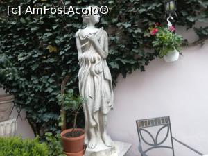 [P04] Restaurant Unico Vero » foto by Mika
 - 
<span class="allrVoted glyphicon glyphicon-heart hidden" id="av1222334"></span>
<a class="m-l-10 hidden" id="sv1222334" onclick="voting_Foto_DelVot(,1222334,4083)" role="button">șterge vot <span class="glyphicon glyphicon-remove"></span></a>
<a id="v91222334" class=" c-red"  onclick="voting_Foto_SetVot(1222334)" role="button"><span class="glyphicon glyphicon-heart-empty"></span> <b>LIKE</b> = Votează poza</a> <img class="hidden"  id="f1222334W9" src="/imagini/loader.gif" border="0" /><span class="AjErrMes hidden" id="e1222334ErM"></span>