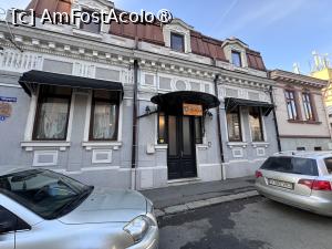 [P08] Taverna Georgia » foto by Mika
 - 
<span class="allrVoted glyphicon glyphicon-heart hidden" id="av1420018"></span>
<a class="m-l-10 hidden" id="sv1420018" onclick="voting_Foto_DelVot(,1420018,4083)" role="button">șterge vot <span class="glyphicon glyphicon-remove"></span></a>
<a id="v91420018" class=" c-red"  onclick="voting_Foto_SetVot(1420018)" role="button"><span class="glyphicon glyphicon-heart-empty"></span> <b>LIKE</b> = Votează poza</a> <img class="hidden"  id="f1420018W9" src="/imagini/loader.gif" border="0" /><span class="AjErrMes hidden" id="e1420018ErM"></span>