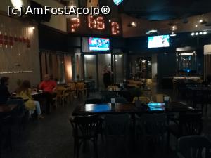 [P12] Restaurant Stadio - interior » foto by Mika
 - 
<span class="allrVoted glyphicon glyphicon-heart hidden" id="av1071435"></span>
<a class="m-l-10 hidden" id="sv1071435" onclick="voting_Foto_DelVot(,1071435,4083)" role="button">șterge vot <span class="glyphicon glyphicon-remove"></span></a>
<a id="v91071435" class=" c-red"  onclick="voting_Foto_SetVot(1071435)" role="button"><span class="glyphicon glyphicon-heart-empty"></span> <b>LIKE</b> = Votează poza</a> <img class="hidden"  id="f1071435W9" src="/imagini/loader.gif" border="0" /><span class="AjErrMes hidden" id="e1071435ErM"></span>