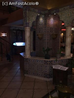 [P12] Prin restaurant, la parter » foto by krisstinna
 - 
<span class="allrVoted glyphicon glyphicon-heart hidden" id="av855457"></span>
<a class="m-l-10 hidden" id="sv855457" onclick="voting_Foto_DelVot(,855457,4083)" role="button">șterge vot <span class="glyphicon glyphicon-remove"></span></a>
<a id="v9855457" class=" c-red"  onclick="voting_Foto_SetVot(855457)" role="button"><span class="glyphicon glyphicon-heart-empty"></span> <b>LIKE</b> = Votează poza</a> <img class="hidden"  id="f855457W9" src="/imagini/loader.gif" border="0" /><span class="AjErrMes hidden" id="e855457ErM"></span>