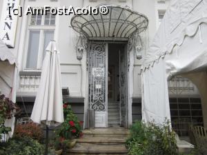 [P02] Clădirea în care se află restaurantul Zexe » foto by Michi
 - 
<span class="allrVoted glyphicon glyphicon-heart hidden" id="av1268161"></span>
<a class="m-l-10 hidden" id="sv1268161" onclick="voting_Foto_DelVot(,1268161,4083)" role="button">șterge vot <span class="glyphicon glyphicon-remove"></span></a>
<a id="v91268161" class=" c-red"  onclick="voting_Foto_SetVot(1268161)" role="button"><span class="glyphicon glyphicon-heart-empty"></span> <b>LIKE</b> = Votează poza</a> <img class="hidden"  id="f1268161W9" src="/imagini/loader.gif" border="0" /><span class="AjErrMes hidden" id="e1268161ErM"></span>