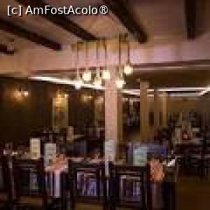 [P10] O privire în salon » foto by Michi
 - 
<span class="allrVoted glyphicon glyphicon-heart hidden" id="av1497866"></span>
<a class="m-l-10 hidden" id="sv1497866" onclick="voting_Foto_DelVot(,1497866,4083)" role="button">șterge vot <span class="glyphicon glyphicon-remove"></span></a>
<a id="v91497866" class=" c-red"  onclick="voting_Foto_SetVot(1497866)" role="button"><span class="glyphicon glyphicon-heart-empty"></span> <b>LIKE</b> = Votează poza</a> <img class="hidden"  id="f1497866W9" src="/imagini/loader.gif" border="0" /><span class="AjErrMes hidden" id="e1497866ErM"></span>