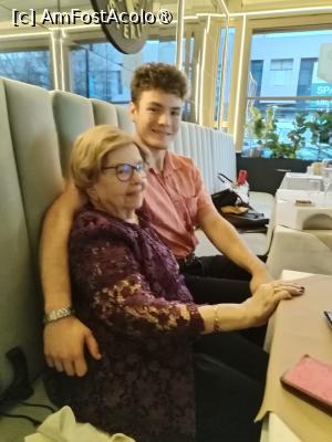 [P23] Cu nepotul cel mare, ce păcat că sunt atat de ocupaţi si ne vedem destul de rar. » foto by Michi
 - 
<span class="allrVoted glyphicon glyphicon-heart hidden" id="av1509757"></span>
<a class="m-l-10 hidden" id="sv1509757" onclick="voting_Foto_DelVot(,1509757,4083)" role="button">șterge vot <span class="glyphicon glyphicon-remove"></span></a>
<a id="v91509757" class=" c-red"  onclick="voting_Foto_SetVot(1509757)" role="button"><span class="glyphicon glyphicon-heart-empty"></span> <b>LIKE</b> = Votează poza</a> <img class="hidden"  id="f1509757W9" src="/imagini/loader.gif" border="0" /><span class="AjErrMes hidden" id="e1509757ErM"></span>