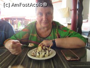 [P15] Prăjitura La Doi Cocoşi » foto by Michi
 - 
<span class="allrVoted glyphicon glyphicon-heart hidden" id="av892927"></span>
<a class="m-l-10 hidden" id="sv892927" onclick="voting_Foto_DelVot(,892927,4083)" role="button">șterge vot <span class="glyphicon glyphicon-remove"></span></a>
<a id="v9892927" class=" c-red"  onclick="voting_Foto_SetVot(892927)" role="button"><span class="glyphicon glyphicon-heart-empty"></span> <b>LIKE</b> = Votează poza</a> <img class="hidden"  id="f892927W9" src="/imagini/loader.gif" border="0" /><span class="AjErrMes hidden" id="e892927ErM"></span>