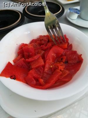 [P16] Salată de ardei copți. » foto by tata123 🔱
 - 
<span class="allrVoted glyphicon glyphicon-heart hidden" id="av1254451"></span>
<a class="m-l-10 hidden" id="sv1254451" onclick="voting_Foto_DelVot(,1254451,4083)" role="button">șterge vot <span class="glyphicon glyphicon-remove"></span></a>
<a id="v91254451" class=" c-red"  onclick="voting_Foto_SetVot(1254451)" role="button"><span class="glyphicon glyphicon-heart-empty"></span> <b>LIKE</b> = Votează poza</a> <img class="hidden"  id="f1254451W9" src="/imagini/loader.gif" border="0" /><span class="AjErrMes hidden" id="e1254451ErM"></span>