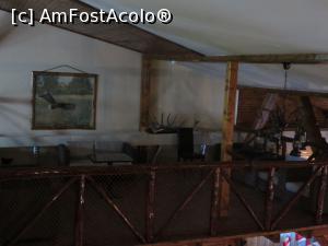 [P07] Separeul de lemn - terasa interioară de la etajul 1 - totul e construit din lemn și lăcuit.  » foto by tata123 🔱
 - 
<span class="allrVoted glyphicon glyphicon-heart hidden" id="av801412"></span>
<a class="m-l-10 hidden" id="sv801412" onclick="voting_Foto_DelVot(,801412,4083)" role="button">șterge vot <span class="glyphicon glyphicon-remove"></span></a>
<a id="v9801412" class=" c-red"  onclick="voting_Foto_SetVot(801412)" role="button"><span class="glyphicon glyphicon-heart-empty"></span> <b>LIKE</b> = Votează poza</a> <img class="hidden"  id="f801412W9" src="/imagini/loader.gif" border="0" /><span class="AjErrMes hidden" id="e801412ErM"></span>