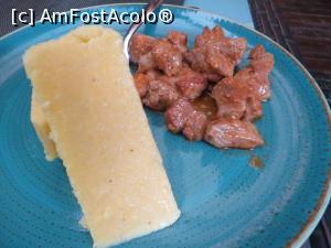 [P10] Cea mai bună legumă: porcul.  » foto by tata123 🔱
 - 
<span class="allrVoted glyphicon glyphicon-heart hidden" id="av1009436"></span>
<a class="m-l-10 hidden" id="sv1009436" onclick="voting_Foto_DelVot(,1009436,4083)" role="button">șterge vot <span class="glyphicon glyphicon-remove"></span></a>
<a id="v91009436" class=" c-red"  onclick="voting_Foto_SetVot(1009436)" role="button"><span class="glyphicon glyphicon-heart-empty"></span> <b>LIKE</b> = Votează poza</a> <img class="hidden"  id="f1009436W9" src="/imagini/loader.gif" border="0" /><span class="AjErrMes hidden" id="e1009436ErM"></span>