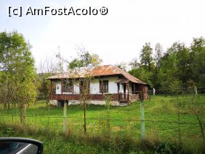 [P56] Și altă casă frumoasă » foto by crismis
 - 
<span class="allrVoted glyphicon glyphicon-heart hidden" id="av1213398"></span>
<a class="m-l-10 hidden" id="sv1213398" onclick="voting_Foto_DelVot(,1213398,4099)" role="button">șterge vot <span class="glyphicon glyphicon-remove"></span></a>
<a id="v91213398" class=" c-red"  onclick="voting_Foto_SetVot(1213398)" role="button"><span class="glyphicon glyphicon-heart-empty"></span> <b>LIKE</b> = Votează poza</a> <img class="hidden"  id="f1213398W9" src="/imagini/loader.gif" border="0" /><span class="AjErrMes hidden" id="e1213398ErM"></span>