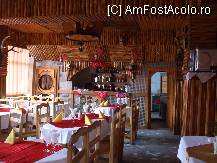 [P05] Interior pensiunea Caprioara,restaurantul-pustiu-iar exteriorul nu prea mi-a inspirat incredere... » foto by trandafir 1970*
 - 
<span class="allrVoted glyphicon glyphicon-heart hidden" id="av33154"></span>
<a class="m-l-10 hidden" id="sv33154" onclick="voting_Foto_DelVot(,33154,4099)" role="button">șterge vot <span class="glyphicon glyphicon-remove"></span></a>
<a id="v933154" class=" c-red"  onclick="voting_Foto_SetVot(33154)" role="button"><span class="glyphicon glyphicon-heart-empty"></span> <b>LIKE</b> = Votează poza</a> <img class="hidden"  id="f33154W9" src="/imagini/loader.gif" border="0" /><span class="AjErrMes hidden" id="e33154ErM"></span>
