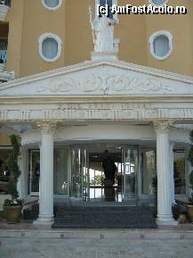 [P01] intrare hotel, receptie cazare » foto by vad
 - 
<span class="allrVoted glyphicon glyphicon-heart hidden" id="av307283"></span>
<a class="m-l-10 hidden" id="sv307283" onclick="voting_Foto_DelVot(,307283,4114)" role="button">șterge vot <span class="glyphicon glyphicon-remove"></span></a>
<a id="v9307283" class=" c-red"  onclick="voting_Foto_SetVot(307283)" role="button"><span class="glyphicon glyphicon-heart-empty"></span> <b>LIKE</b> = Votează poza</a> <img class="hidden"  id="f307283W9" src="/imagini/loader.gif" border="0" /><span class="AjErrMes hidden" id="e307283ErM"></span>