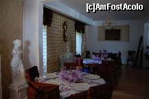 [P07] Restaurantul de la mansarda hotelului. » foto by cristi46
 - 
<span class="allrVoted glyphicon glyphicon-heart hidden" id="av274145"></span>
<a class="m-l-10 hidden" id="sv274145" onclick="voting_Foto_DelVot(,274145,4128)" role="button">șterge vot <span class="glyphicon glyphicon-remove"></span></a>
<a id="v9274145" class=" c-red"  onclick="voting_Foto_SetVot(274145)" role="button"><span class="glyphicon glyphicon-heart-empty"></span> <b>LIKE</b> = Votează poza</a> <img class="hidden"  id="f274145W9" src="/imagini/loader.gif" border="0" /><span class="AjErrMes hidden" id="e274145ErM"></span>