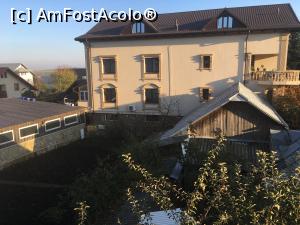 [P07] Vedere de la balcon. Oameni gospodari, vecinii.  » foto by RossoNerro
 - 
<span class="allrVoted glyphicon glyphicon-heart hidden" id="av917583"></span>
<a class="m-l-10 hidden" id="sv917583" onclick="voting_Foto_DelVot(,917583,4133)" role="button">șterge vot <span class="glyphicon glyphicon-remove"></span></a>
<a id="v9917583" class=" c-red"  onclick="voting_Foto_SetVot(917583)" role="button"><span class="glyphicon glyphicon-heart-empty"></span> <b>LIKE</b> = Votează poza</a> <img class="hidden"  id="f917583W9" src="/imagini/loader.gif" border="0" /><span class="AjErrMes hidden" id="e917583ErM"></span>
