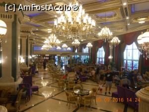 [P03] Lobbyul central, candelabre și eleganță » foto by Rodel
 - 
<span class="allrVoted glyphicon glyphicon-heart hidden" id="av798545"></span>
<a class="m-l-10 hidden" id="sv798545" onclick="voting_Foto_DelVot(,798545,4159)" role="button">șterge vot <span class="glyphicon glyphicon-remove"></span></a>
<a id="v9798545" class=" c-red"  onclick="voting_Foto_SetVot(798545)" role="button"><span class="glyphicon glyphicon-heart-empty"></span> <b>LIKE</b> = Votează poza</a> <img class="hidden"  id="f798545W9" src="/imagini/loader.gif" border="0" /><span class="AjErrMes hidden" id="e798545ErM"></span>