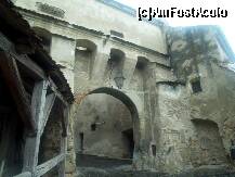 [P33] Intrarea in cetate, prin partea de est. » foto by pepsi70ro
 - 
<span class="allrVoted glyphicon glyphicon-heart hidden" id="av276934"></span>
<a class="m-l-10 hidden" id="sv276934" onclick="voting_Foto_DelVot(,276934,4175)" role="button">șterge vot <span class="glyphicon glyphicon-remove"></span></a>
<a id="v9276934" class=" c-red"  onclick="voting_Foto_SetVot(276934)" role="button"><span class="glyphicon glyphicon-heart-empty"></span> <b>LIKE</b> = Votează poza</a> <img class="hidden"  id="f276934W9" src="/imagini/loader.gif" border="0" /><span class="AjErrMes hidden" id="e276934ErM"></span>