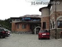 [P06] Intrarea in restaurantul GClub din Breaza » foto by dananecula*
 - 
<span class="allrVoted glyphicon glyphicon-heart hidden" id="av241169"></span>
<a class="m-l-10 hidden" id="sv241169" onclick="voting_Foto_DelVot(,241169,4184)" role="button">șterge vot <span class="glyphicon glyphicon-remove"></span></a>
<a id="v9241169" class=" c-red"  onclick="voting_Foto_SetVot(241169)" role="button"><span class="glyphicon glyphicon-heart-empty"></span> <b>LIKE</b> = Votează poza</a> <img class="hidden"  id="f241169W9" src="/imagini/loader.gif" border="0" /><span class="AjErrMes hidden" id="e241169ErM"></span>