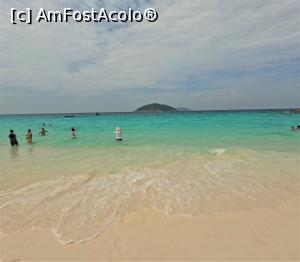 [P05] Vacanta in Phuket, Thailanda » foto by elenaadina
 - 
<span class="allrVoted glyphicon glyphicon-heart hidden" id="av1353741"></span>
<a class="m-l-10 hidden" id="sv1353741" onclick="voting_Foto_DelVot(,1353741,4203)" role="button">șterge vot <span class="glyphicon glyphicon-remove"></span></a>
<a id="v91353741" class=" c-red"  onclick="voting_Foto_SetVot(1353741)" role="button"><span class="glyphicon glyphicon-heart-empty"></span> <b>LIKE</b> = Votează poza</a> <img class="hidden"  id="f1353741W9" src="/imagini/loader.gif" border="0" /><span class="AjErrMes hidden" id="e1353741ErM"></span>