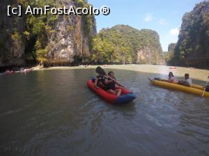 [P41] Canoe in Hong Island » foto by aalliinnaa
 - 
<span class="allrVoted glyphicon glyphicon-heart hidden" id="av1138967"></span>
<a class="m-l-10 hidden" id="sv1138967" onclick="voting_Foto_DelVot(,1138967,4203)" role="button">șterge vot <span class="glyphicon glyphicon-remove"></span></a>
<a id="v91138967" class=" c-red"  onclick="voting_Foto_SetVot(1138967)" role="button"><span class="glyphicon glyphicon-heart-empty"></span> <b>LIKE</b> = Votează poza</a> <img class="hidden"  id="f1138967W9" src="/imagini/loader.gif" border="0" /><span class="AjErrMes hidden" id="e1138967ErM"></span>