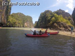 [P44] canoe in Hong Island » foto by aalliinnaa
 - 
<span class="allrVoted glyphicon glyphicon-heart hidden" id="av1138970"></span>
<a class="m-l-10 hidden" id="sv1138970" onclick="voting_Foto_DelVot(,1138970,4203)" role="button">șterge vot <span class="glyphicon glyphicon-remove"></span></a>
<a id="v91138970" class=" c-red"  onclick="voting_Foto_SetVot(1138970)" role="button"><span class="glyphicon glyphicon-heart-empty"></span> <b>LIKE</b> = Votează poza</a> <img class="hidden"  id="f1138970W9" src="/imagini/loader.gif" border="0" /><span class="AjErrMes hidden" id="e1138970ErM"></span>