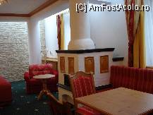 [P09] o parte din tavan este din sticla si noaptea pot fi admirate stelele pe cer din camera...superb » foto by turist_calatorescu*
 - 
<span class="allrVoted glyphicon glyphicon-heart hidden" id="av33733"></span>
<a class="m-l-10 hidden" id="sv33733" onclick="voting_Foto_DelVot(,33733,4223)" role="button">șterge vot <span class="glyphicon glyphicon-remove"></span></a>
<a id="v933733" class=" c-red"  onclick="voting_Foto_SetVot(33733)" role="button"><span class="glyphicon glyphicon-heart-empty"></span> <b>LIKE</b> = Votează poza</a> <img class="hidden"  id="f33733W9" src="/imagini/loader.gif" border="0" /><span class="AjErrMes hidden" id="e33733ErM"></span>