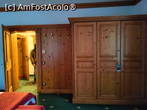 [P18] Dormitorul apartamentului » foto by crismis
 - 
<span class="allrVoted glyphicon glyphicon-heart hidden" id="av1478982"></span>
<a class="m-l-10 hidden" id="sv1478982" onclick="voting_Foto_DelVot(,1478982,4223)" role="button">șterge vot <span class="glyphicon glyphicon-remove"></span></a>
<a id="v91478982" class=" c-red"  onclick="voting_Foto_SetVot(1478982)" role="button"><span class="glyphicon glyphicon-heart-empty"></span> <b>LIKE</b> = Votează poza</a> <img class="hidden"  id="f1478982W9" src="/imagini/loader.gif" border="0" /><span class="AjErrMes hidden" id="e1478982ErM"></span>